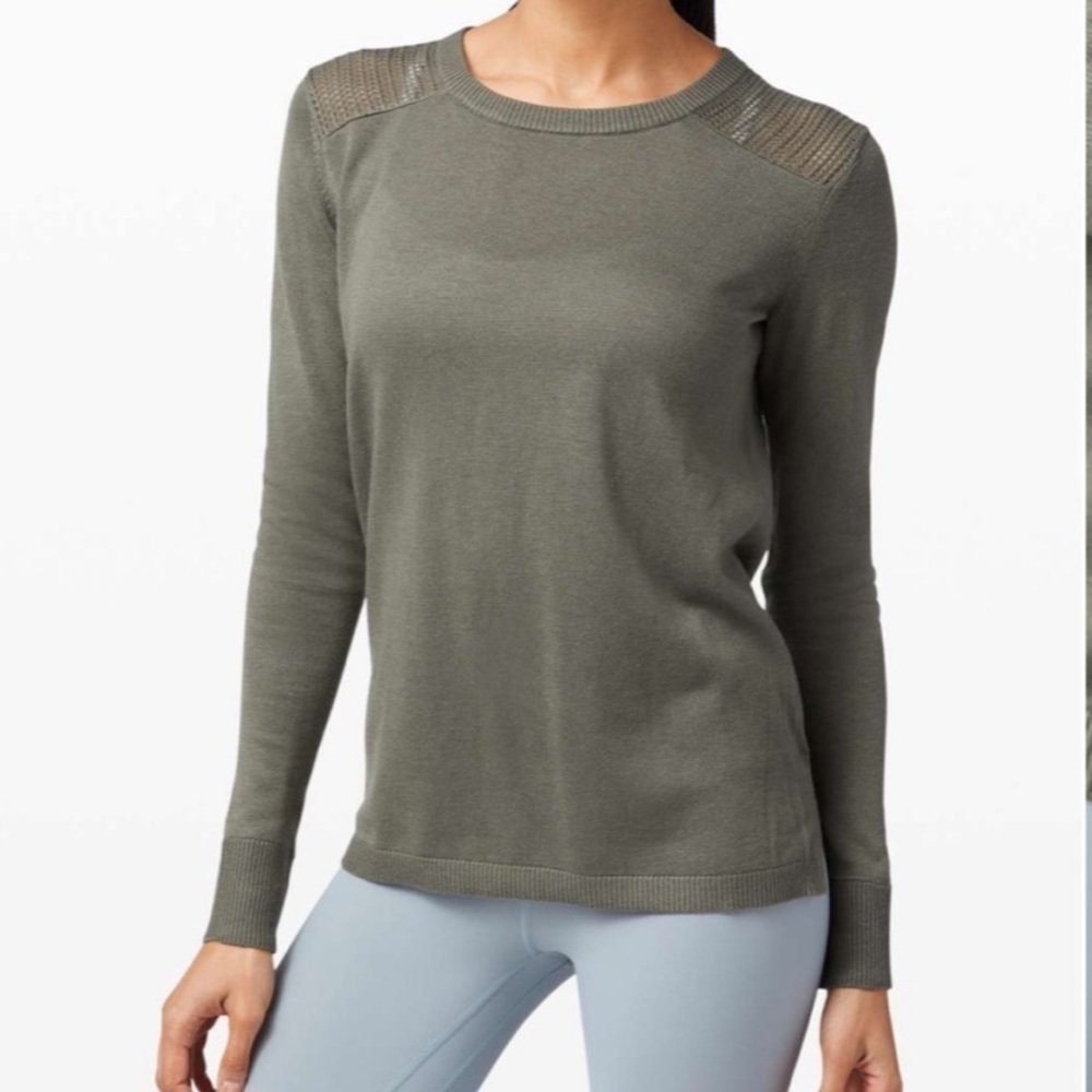 Lululemon Back to Balance Long Sleeve Sweater | Size 8